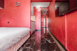 Luxury studio renovated 2024 with free parking - 5