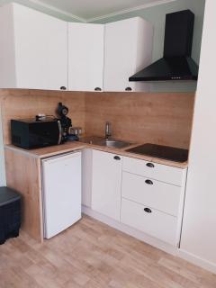 superbe grand studio tout confort avec exterieur - Poussan - 5