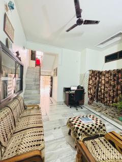 Yogeshwar Homestay - Ayodhya - 8