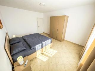 2 bedrooms 981 - Durazzo - 8
