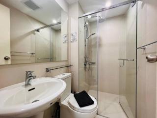 Azure Sakura Suite with Netflix - Manila - 1