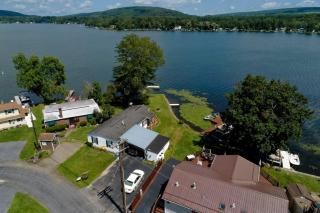 Weller Island Bliss - Hammondsport - 9