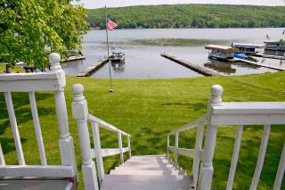 Blarney Bay on Waneta Lake - Hammondsport - 9