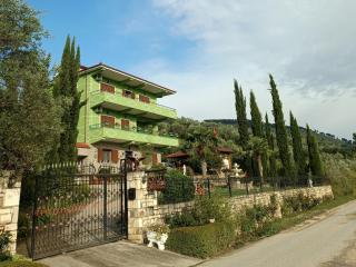 Villa Solitude - 0