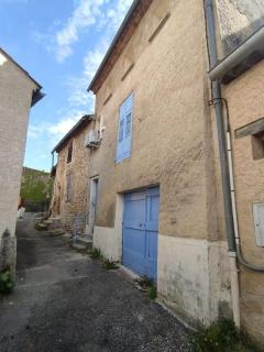 Maison de village provençale - Allemagne-en-Provence - 0