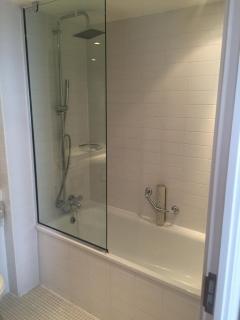 Alona Hotel - Motherwell - 9
