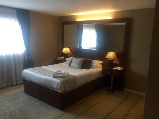 Alona Hotel - Motherwell - 6