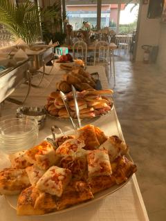 Americana Beach House - 7