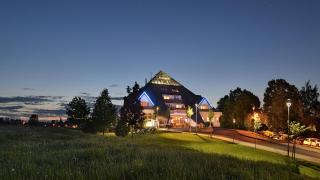 Lázeňský hotel Pyramida - Františkovy Lázně - 0