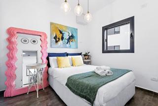 Enchanting Apartment with Pool, Steps from the Beach Bomb Shelter - 1