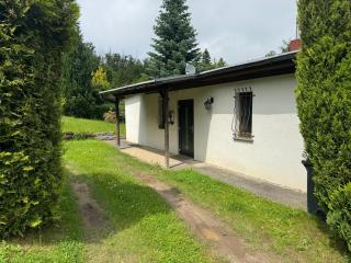Schickes Ferienhaus, freistehend, direkte Waldlage, Terrasse, Garten, WLAN - Wienrode - 8