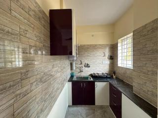 Cozy Room 1Bhk with Lift 601 - Bangalore - 5