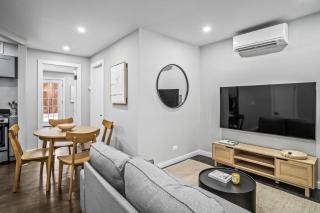 Cozy Corner 2 Bd 1 Bath - New York - 3