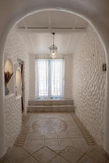 LohonoStays Villa Santorini - Alībāg - 2
