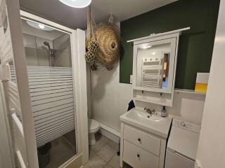 5 couchages, vue mer, climatisation, WIFI, tout à pied, plage à 250m - La Seyne-sur-Mer - 6