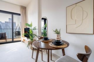 GuestReady - Lux home with skyline view - 4