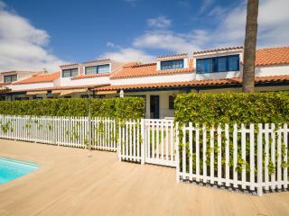 Harbour retreat at the beach by Tenpropertiesgc - Pasito Blanco - 2