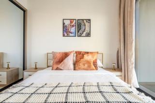 GuestReady - Marvellous home at Binghatti Heights - Dubai - 1