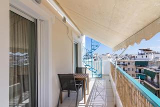 Modern Apt with Private Terrace in Piraeus - Pireo - 1