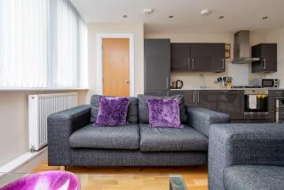 GuestReady - Simple luxury in Harrow - 5
