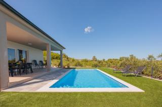Holiday Home Bonato with pool - Krneša - 9