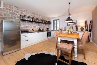 Casa Blanca Seaview - 3