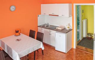 Cozy Apartment In Crikvenica With Wifi - 7
