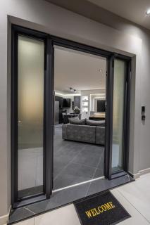 Μr & Μrs Grey Villas - Ultra-Luxury Complex of Two Private Villas with Pools and PS5, Near Laganas By Villa Mana Gers - Ambelókipoi - 4