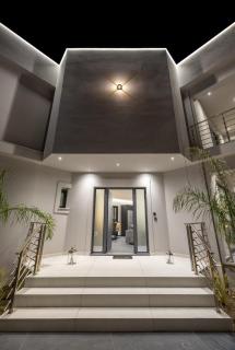 Μr & Μrs Grey Villas - Ultra-Luxury Complex of Two Private Villas with Pools and PS5, Near Laganas By Villa Mana Gers - Ambelókipoi - 8