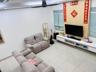 2 Storey House Near Setia City Convention Centre - Shah Alam - 2