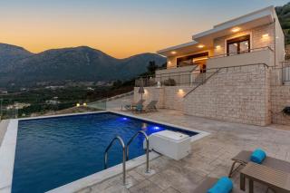 Brikis Villa 3 - With Privae Pool - Balíon - 4