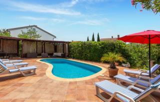 5 Bedroom Nice Home In Pinezici - 3