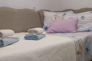 Historic Stone House KATI Perfect Family Retreat With Garden BBQ And Picturesque Landscapes - Ledenice - 1