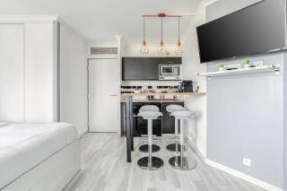 Joli studio à Courbevoie - La Defense - Courbevoie - 4