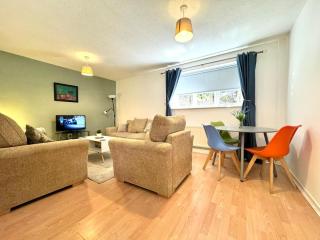The Alnham, Large 3 bed apartment, Close to the City - Kenton - 8
