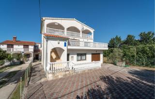 Gorgeous Apartment In Krusevo - 5