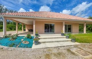 4 Bedroom Gorgeous Home In Bezinghem - 1