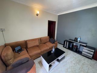 Urban Hues Holiday Home - Kampala - 9