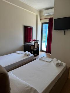 Grand Park Hotel - 8