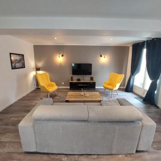 La Maison du 19 - 130m2 - Les Rosiers sur Loire - Chambres climatisées - Les Rosiers-sur-Loire - 8