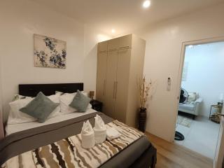 2 Bedrooms Matina Enclaves Condo - Davao - 5