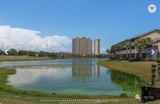 3 min walk to beach- Gulf breeze lakefront retreat! Sleeps 8 - 4