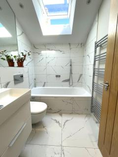 Hampton Hall - Wonderful Converted Home in Redland - 5