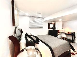 Brand new single unit guest basement apartment - 5