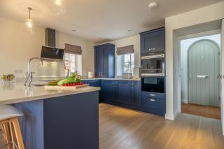 Kingfishers Cove - Titchwell - 5