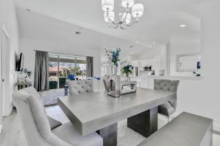Seaside home with pool and steps to beach/restaurants - 5