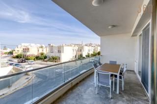 Stunning 3BR home just off the promenade by 360 Estates - 6