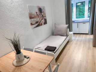 Apartment mit großer Küche, 4 Personen - - 1