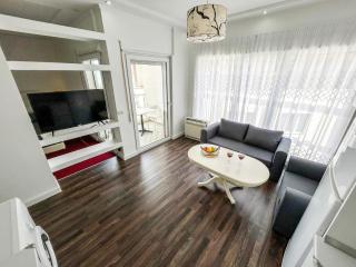 1 bedroom 1132 - 4