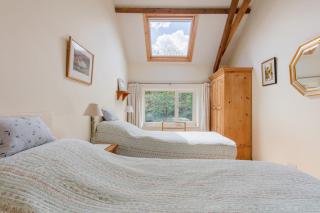 Kingfisher Cottage - 2